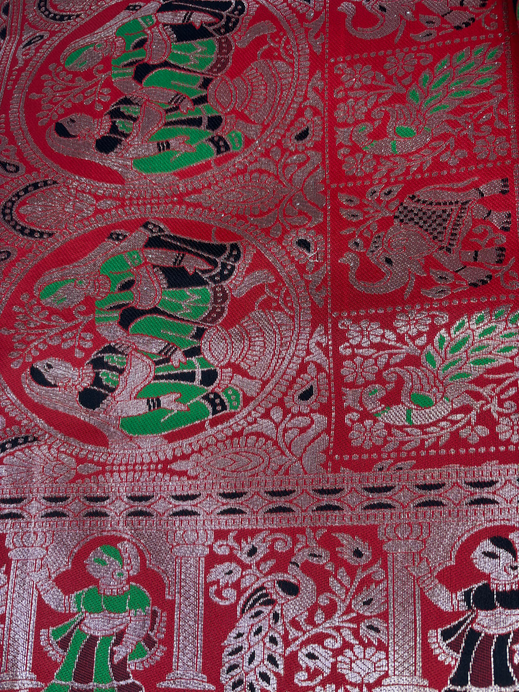 Jacquard Pashmina Floral Print Elegant Saree for Festive Wear
