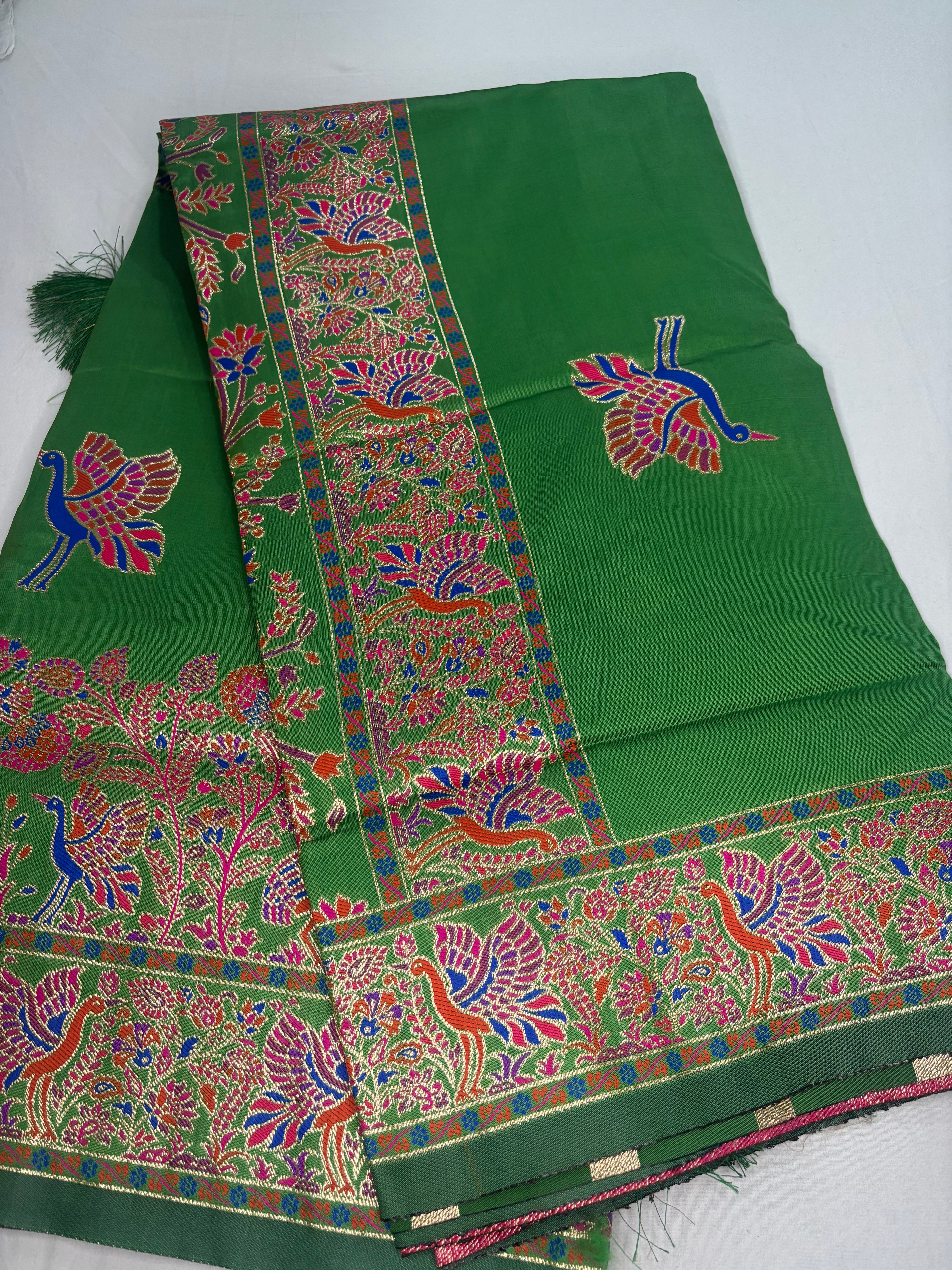 Jacquard Rani Pashmina Mor Print Elegant Saree