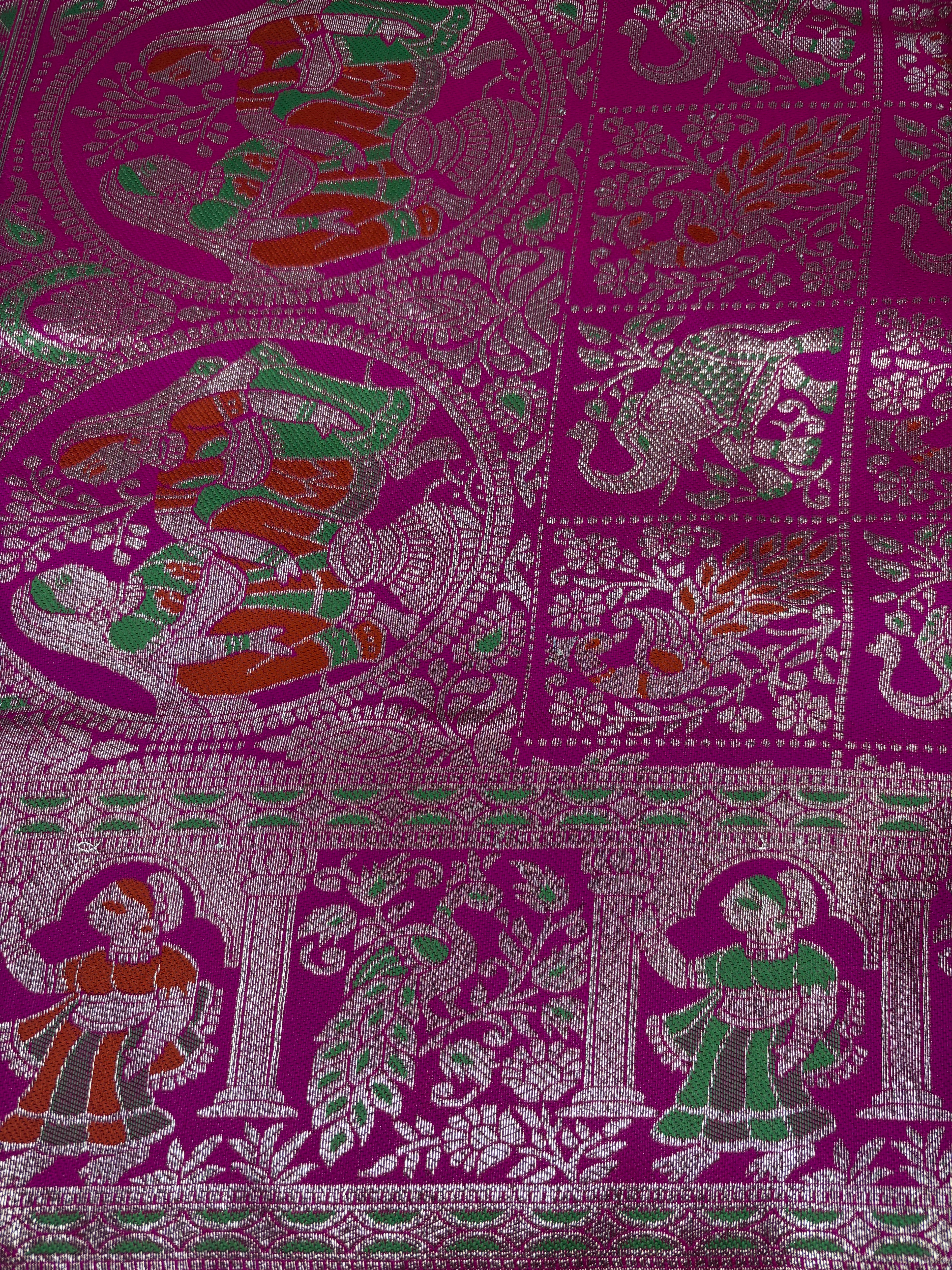 Jacquard Pashmina Floral Print Elegant Saree for Festive Wear