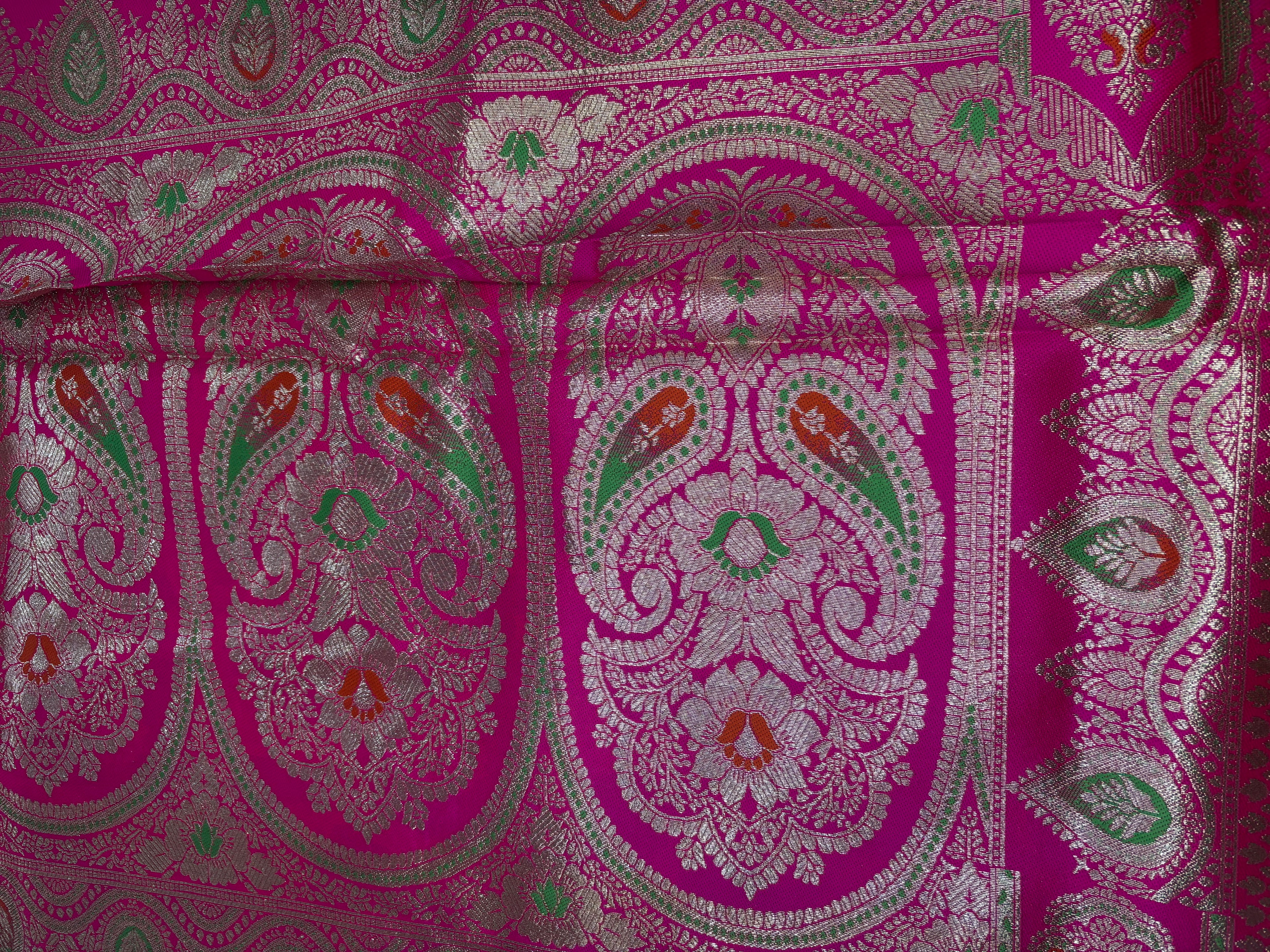 Jacquard Floral Butti Pashmina Elegant Sari for Festive Wear