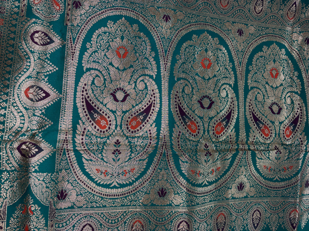Jacquard Floral Butti Pashmina Elegant Sari for Festive Wear