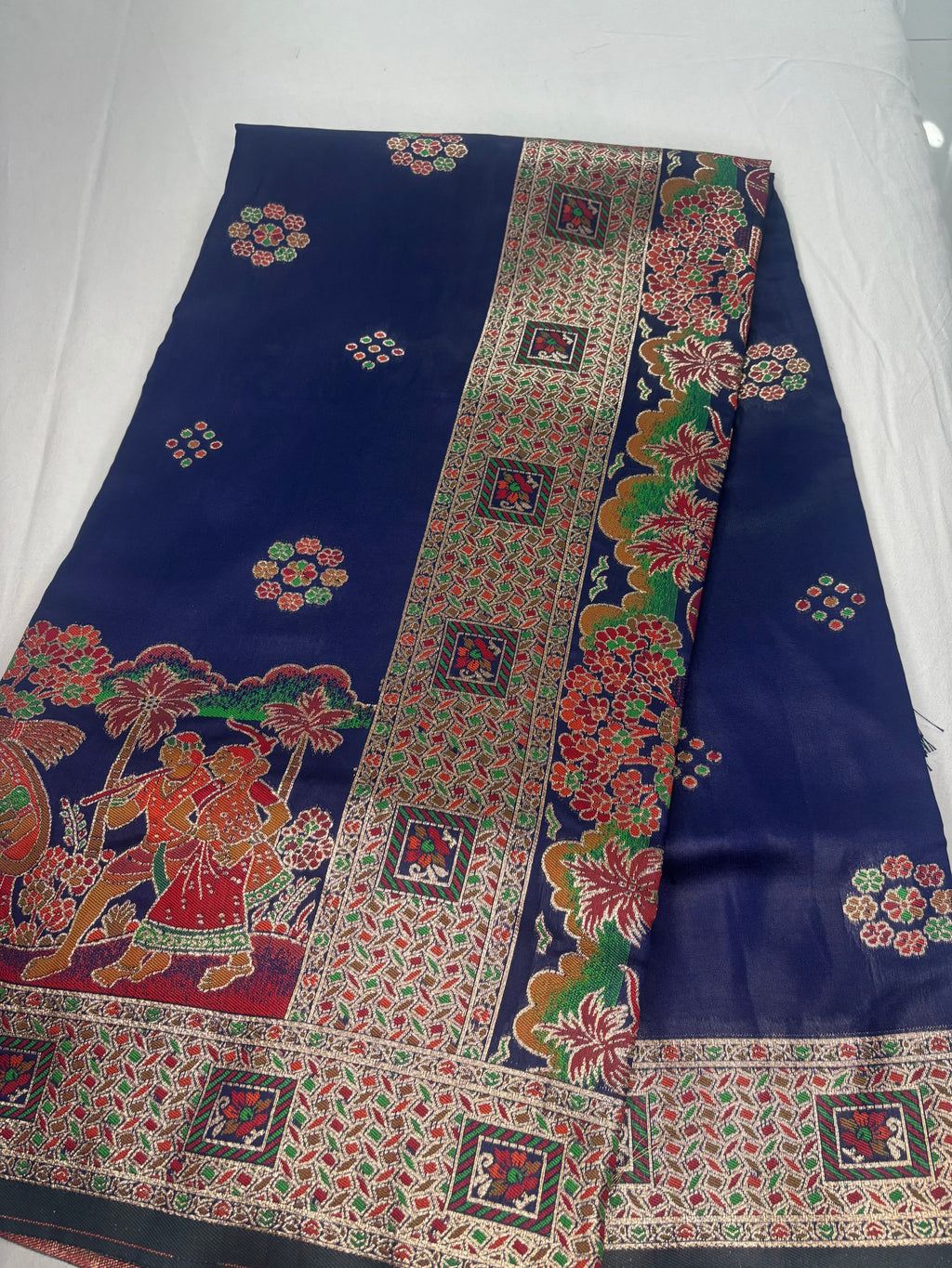 Jacquard Pashmina Floral and Leaves Print Elegant Saree for Festive Wear