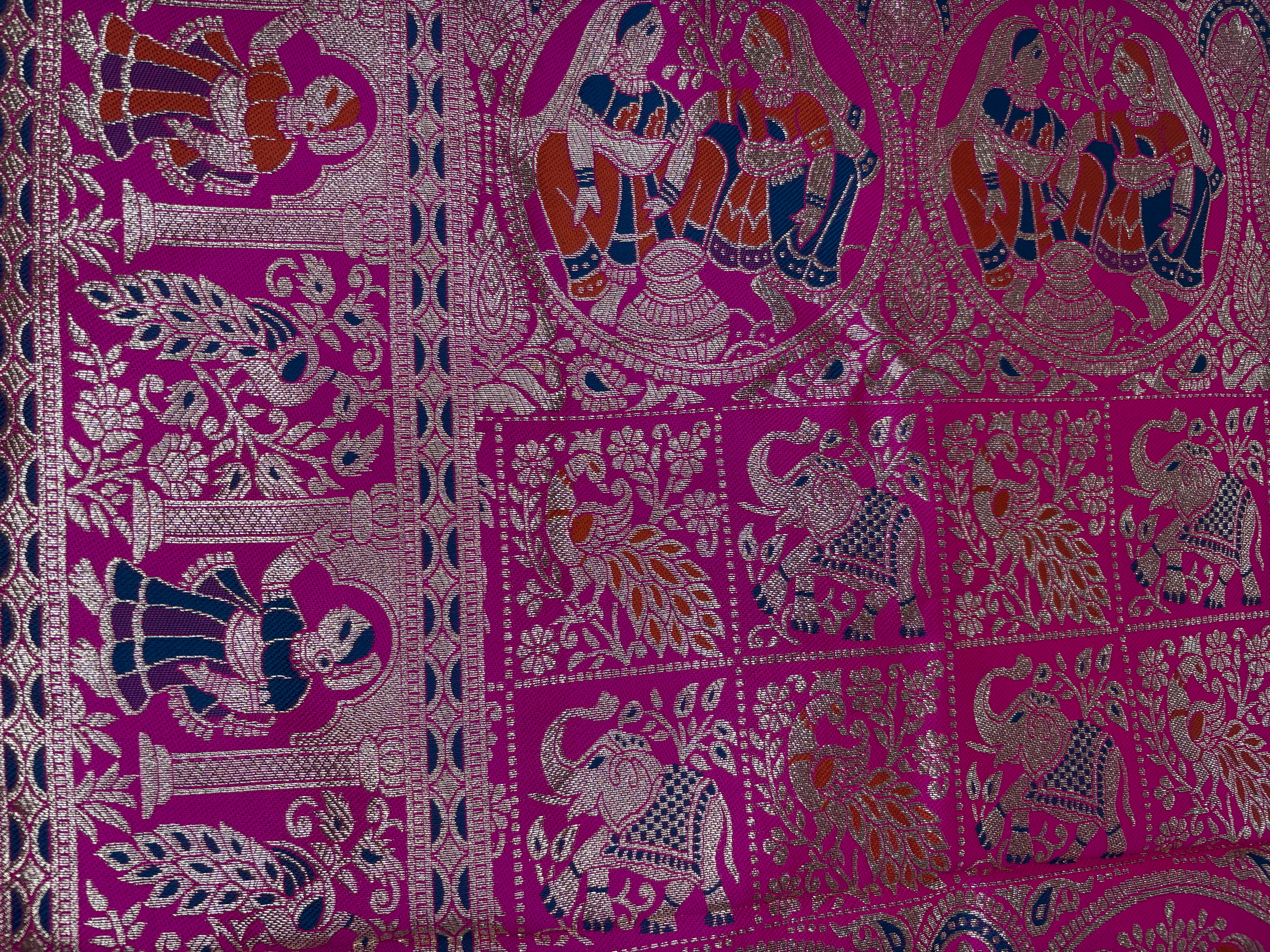 Jacquard Pashmina Floral Print Elegant Saree for Festive Wear