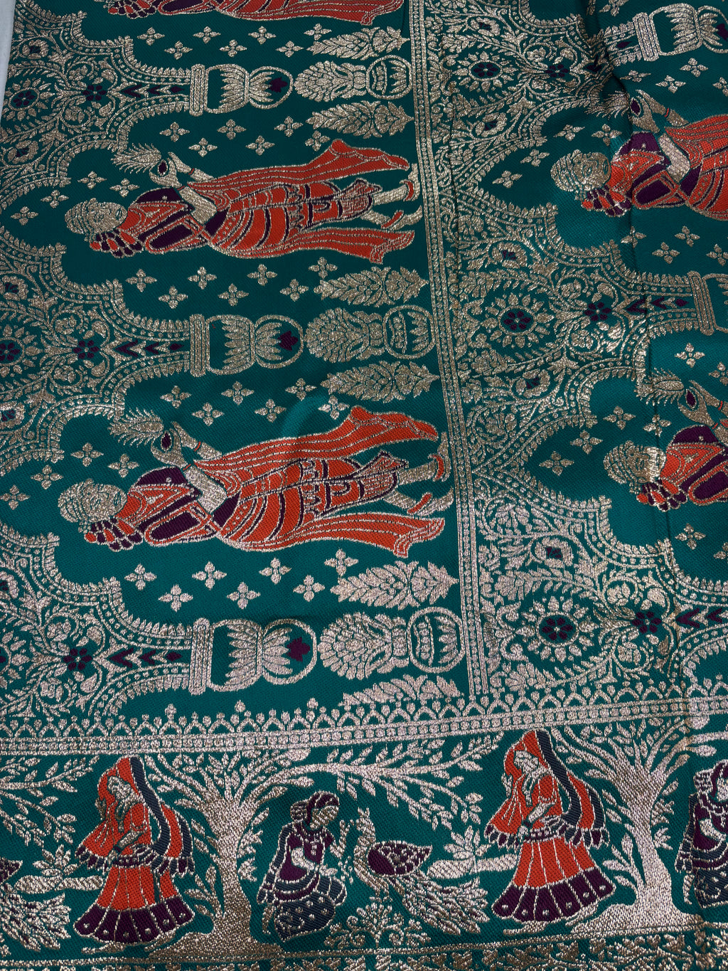 Jacquard Pashmina Butti Print Saree for Festive Wear