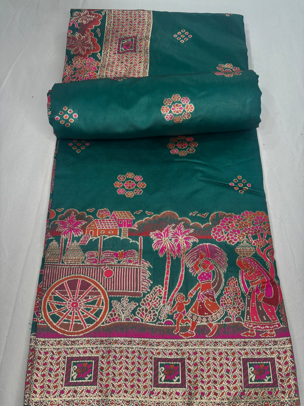 Jacquard Pashmina Floral and Leaves Print Elegant Saree for Festive Wear
